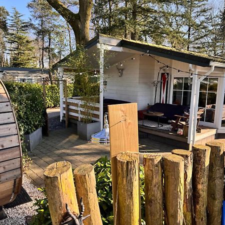 Het Verwende Nest Lodge, Wellness Lodge, Hottub & Sauna Фортайзен Екстериор снимка